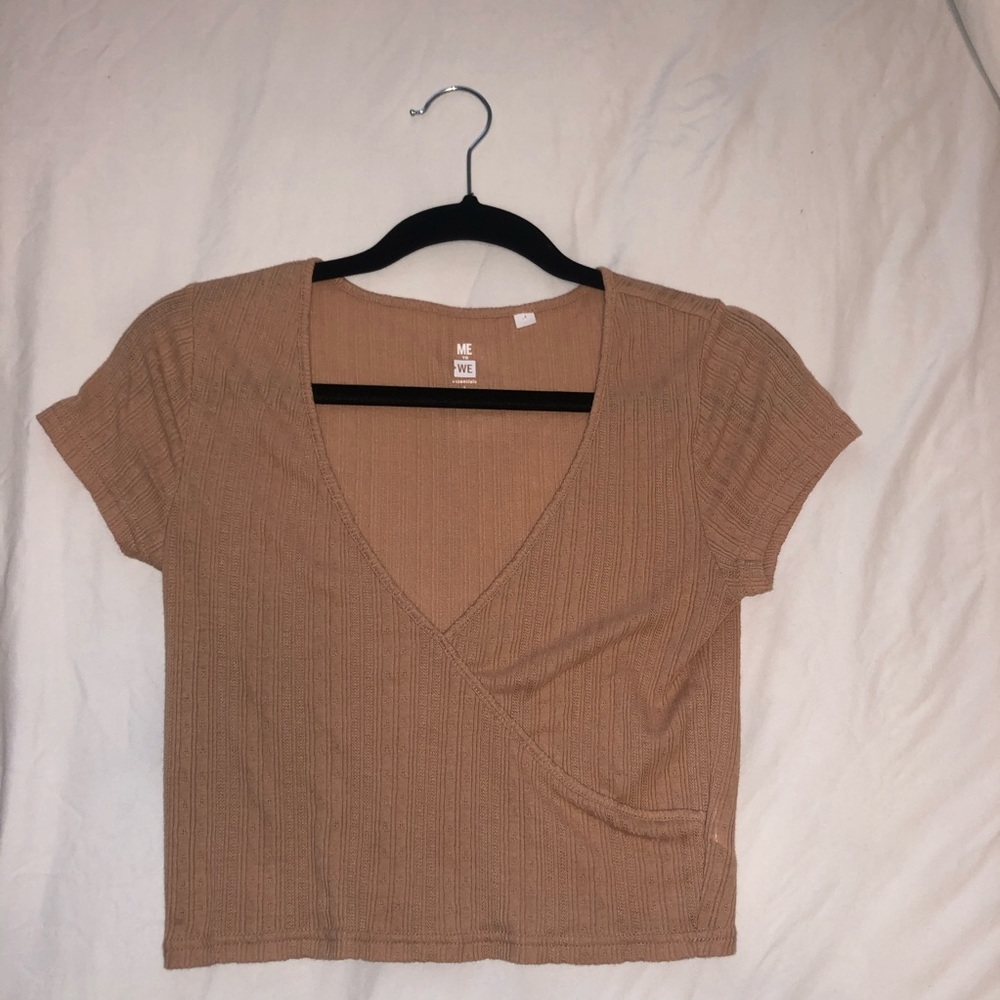 PacSun Cropped V-Neck